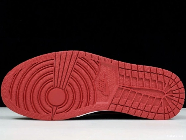 OG Jordan 1 Air High 555088-001 Retro Banned 0703